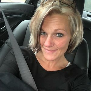 Meet your Posher, Brianne